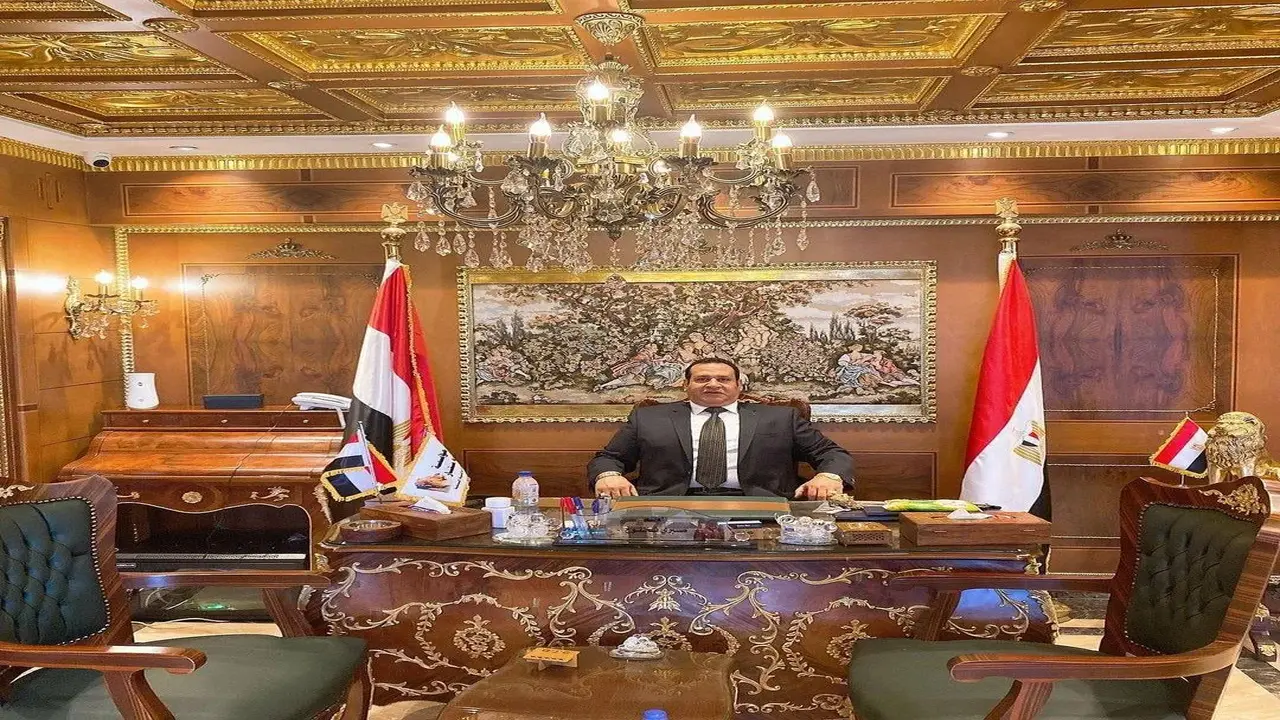 توقيف صبري نخنوخ يُثير جدلاً حادًا في مصر